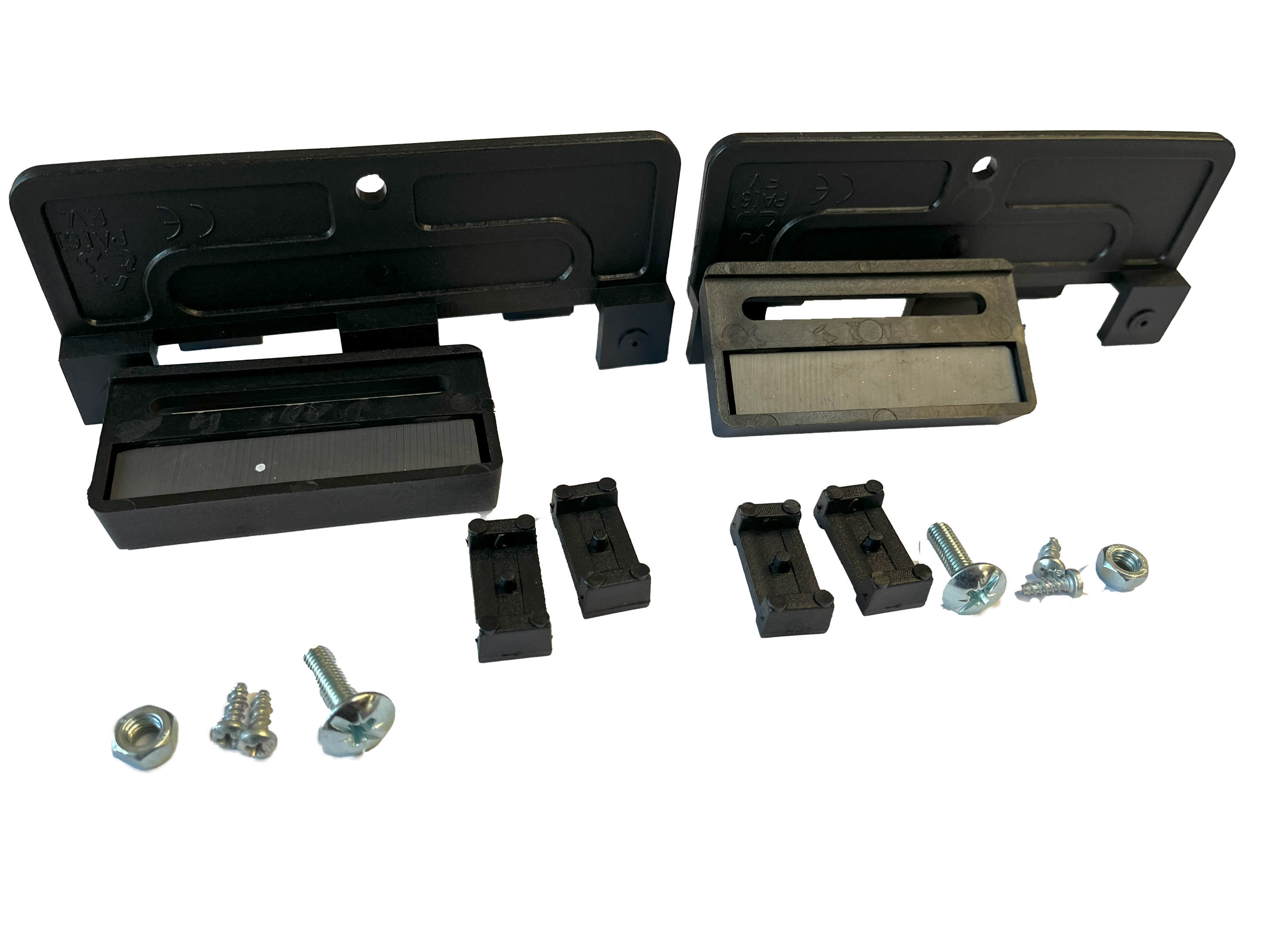 Magnete mit Halter und Schrauben